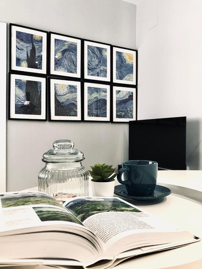 Apartamentos Elite - Art Collection - Vincent Merida Bagian luar foto